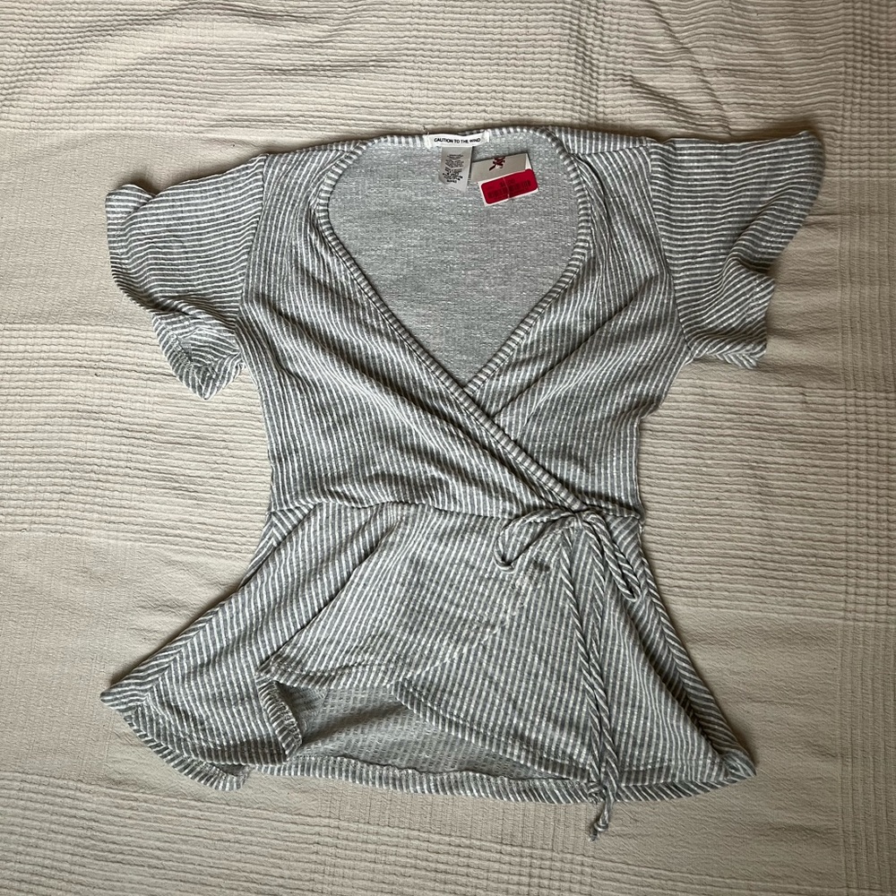 NWT T.J.Maxx Gray Wrap Blouse with Tie Front